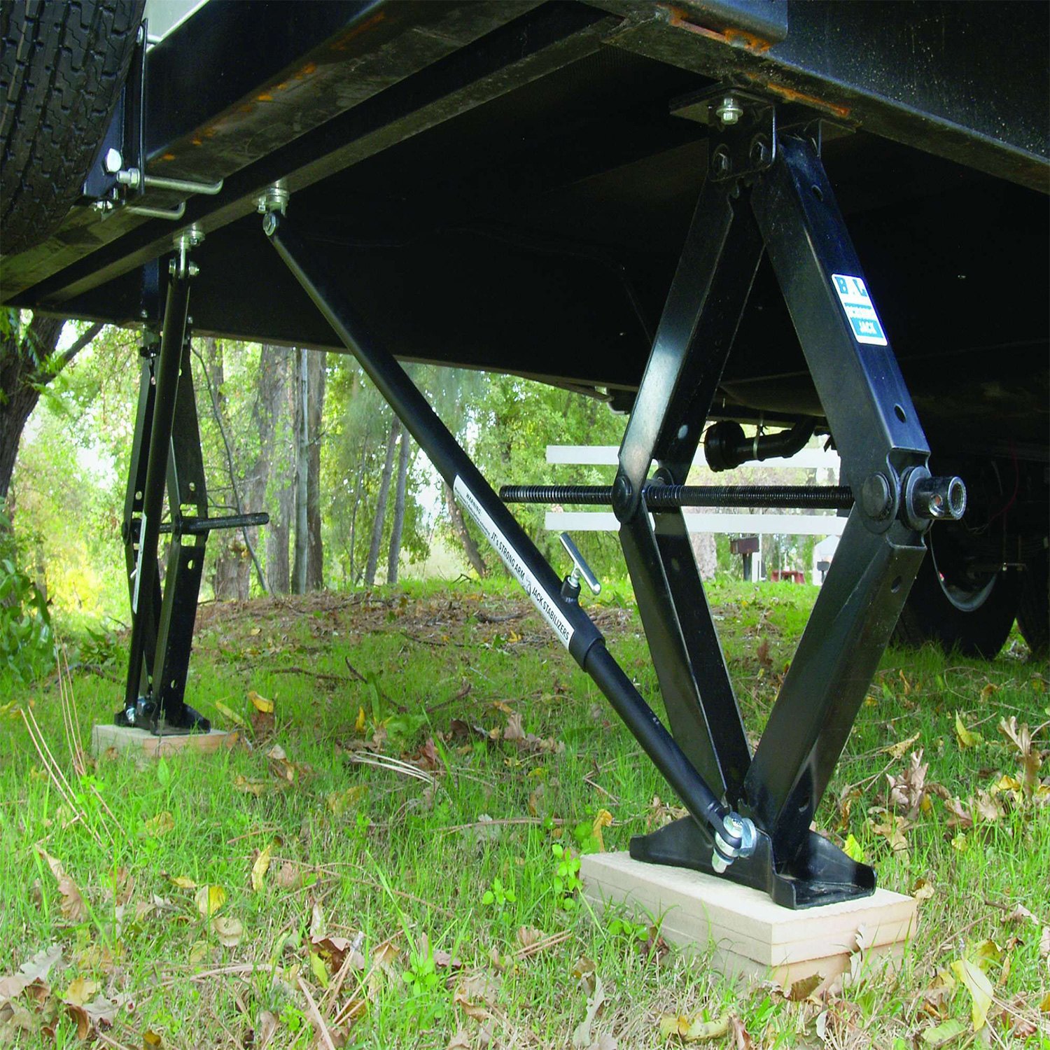 travel trailer towing stabilizer